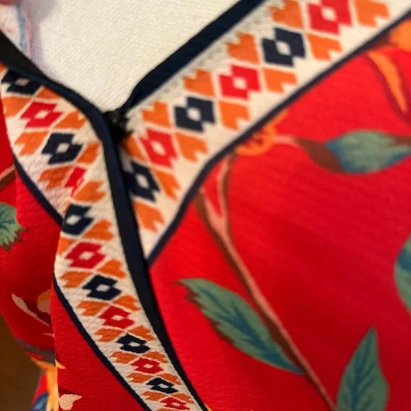 Flying Tomato blouse - Picture 8 of 10